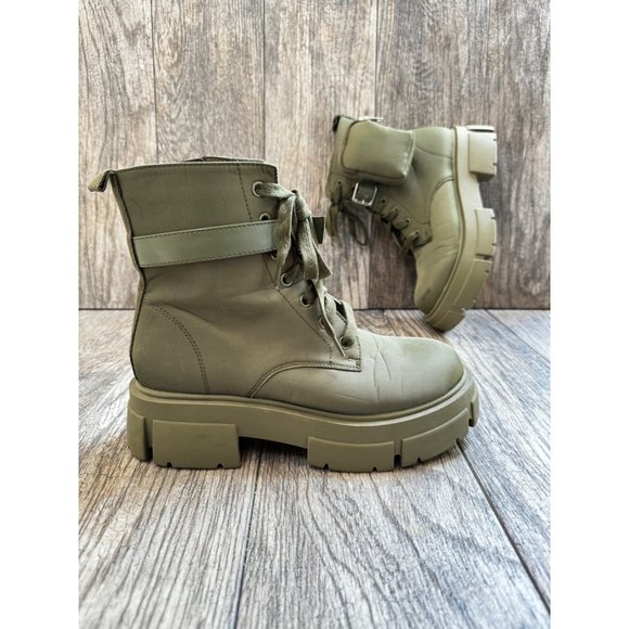 No Boundaries Shoes - NOBU No Boundaries Women's Lug Combat Boots with Side Pouch Size 7